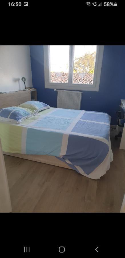 Chambre Chez Habitant 1 Carbon-Blanc Luaran gambar